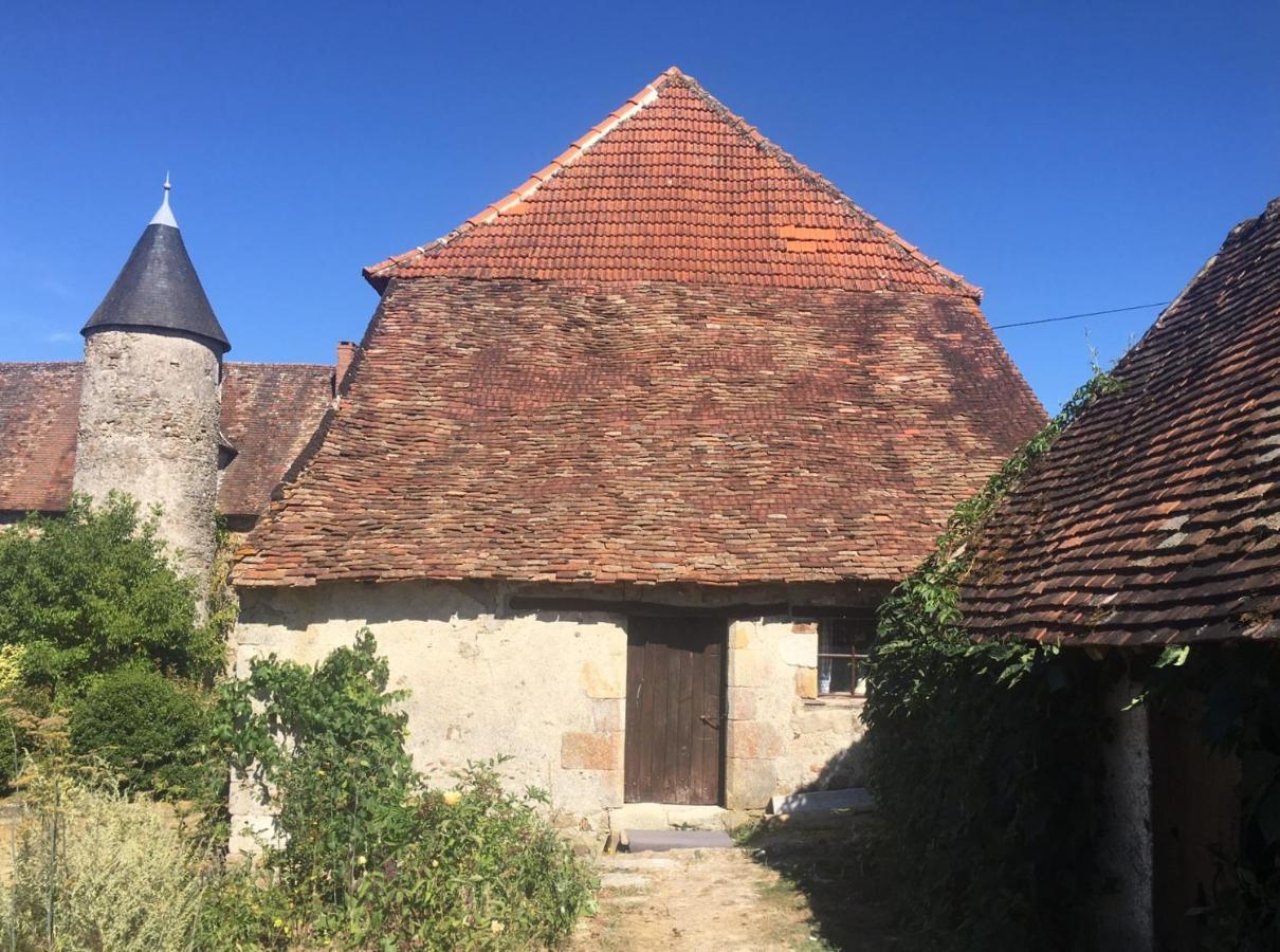 Chateau Mareuil Brigueuil-le-Chantre Exterior foto